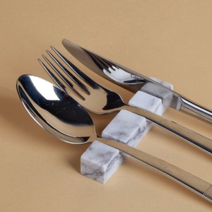 Repose-cuillère en marbre Support de cuisine en métal pour spatules Cuillères Pinces Plus - Product Image 4