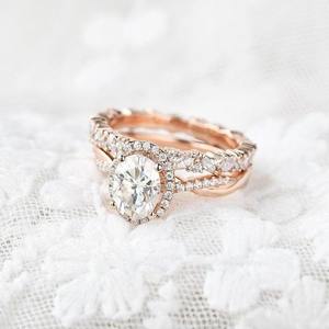 Elegante Anillo de Compromiso con Halo de Diamantes Cultivados en Laboratorio con Certificación IGI, Corte Ovalado, Claridad VVS, con Anillo de Bodas de Oro de 14k para Mujer, Joyería de Lujo - Product Image 5