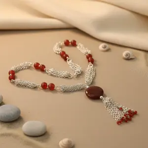 สร้อยคอประดับลูกปัดอาเกตสีเงินแดงสำหรับผู้หญิง ดีไซน์รูปดาวทันสมัย พร้อมทอง เหมาะสำหรับงานแต่งงานหรือเป็นของขวัญ - Product Image 1