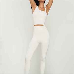 ชุดโยคะออกกำลังกาย 2 ชิ้น ลายเรียบ คุณภาพดี ระบายอากาศ แห้งเร็ว ยืดหยุ่น เหมาะสำหรับออกกำลังกายในยิม โยคะ พิลาทิส ย้อมสีแบบ Garment Dyed - Product Image 3