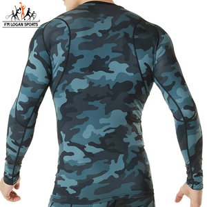 เสื้อแรชการ์ดแฟชั่นสำหรับผู้ชาย,เสื้อรัชการ์ดสไตล์ Camo เสื้อรัดกระชับสัดส่วน3D จาก FM LOGAN SPORTS - Product Image 4