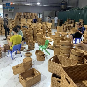 Étagère en rotin de haute qualité, organisateur en osier fait à la main, décoration bohème, chambre d'enfant, crèche, présentoir, matériau artisanal naturel - Product Image 6