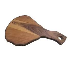 Elegante Tabla de Cortar Rectangular de Resina Epoxi y Madera de Alta Calidad, Duradera, Ecológica, de Diseño Premium, Superficie Lisa, Apta para Lavavajillas - Product Image 2