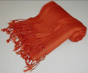 Écharpe longue en viscose chaude d'hiver pour femmes, couleur unie, avec pompon, écharpe en cachemire en gros, écharpes double face - Product Image 2