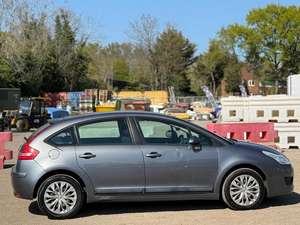 Citroën C4 2009 USADO con Volante a la Izquierda/Derecha - Product Image 4