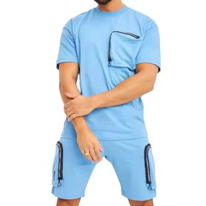 ชุดเซ็ตเสื้อผ้าลำลองฤดูหนาวสำหรับผู้ชาย ผ้าโพลีเอสเตอร์ 100% แบบเรียบ 2 ชิ้น ประกอบด้วยเสื้อยืดและกางเกงขาสั้น - Product Image 3