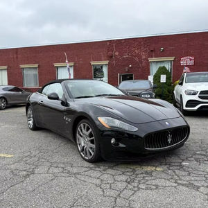 CLEAN 2011 Mas-e-r-a-ti Gran_Turismo Convertible - Product Image 1