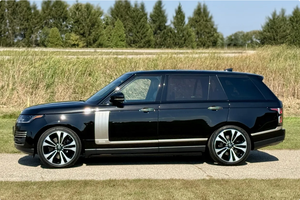 LISTO PARA CONDUCIR - USADO, VOLANTE A LA IZQUIERDA |   CONDUCCIÓN DERECHA |   2000 MILEAGEESS 2021 LANDDSS ROVERRSS AUTOBIOGRAPHY FIFTY P525 LWB - Product Image 3