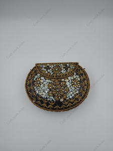 Sac à main de soirée semi-circulaire en mosaïque fait main de luxe avec motif floral, incrustation de pierres, travail de broderie, sac à main pour femmes pour les fêtes et les mariages - Product Image 5