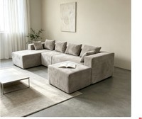 Canapé modulaire en forme de U gris clair moderne, trois places, en velours côtelé, design profil bas, avec coussins décoratifs, pour salon
