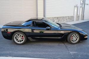 Chevrolet Corvette Z06 2024 d'occasion, cuir foncé, R15, RaceCrafted PowerPrecision HeritagePerformance IconicRide à vendre - Product Image 2