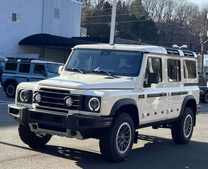 Super White 2025 Ineos Grenadier, Volante a la Izquierda, Automático, 4x4, Usado, Techo Solar, Arranque Remoto, Asientos de Cuero, Paquete Premium, Llantas de Aleación - Product Image 1