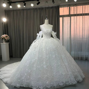 For OY001 Modern Elegant Scoop Neckline Chapel Train Long Skirt Lace Appliqued Flower Wedding Dress with Short Sleeves - Product Image 1