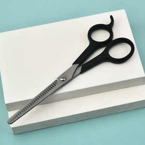 Tijeras duraderas y ecológicas de acero inoxidable para el cuidado de mascotas, tijeras de adelgazamiento para cortar el pelo de perros y gatos, mango de plástico cómodo - Product Image 2
