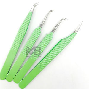 Pestañas antideslizantes antimagnéticas Puntas de plata recubiertas de color verde Pinzas de extensión de pestañas de 10mm Agarre de diamante de acero inoxidable - Product Image 1