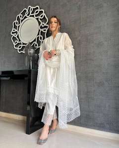 Top de estilo de fiesta de diseñador de moda, algodón Dhoti Salwar y Dupatta Jam con trabajo bordado con manga completa para mujer - Product Image 2