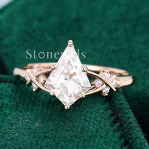 Bague de fiançailles en diamant coupe cerf-volant à la mode bague de mariée accentuée pour une élégance moderne originale pour les fêtes et les anniversaires - Product Image 2