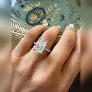 Bague en diamant de laboratoire taille radiant 4,00 carats VVS2 VVS1, or véritable personnalisé, pour fiançailles et demande en mariage, prix de gros direct usine - Product Image 6