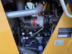 Chargeuse-pelleteuse sur chenilles 4x4 diesel de 8 tonnes pour travaux d'excavation et de construction intensifs - Product Image 4