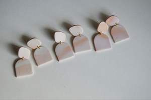 Pendientes de Resina Artísticos Hechos a Mano, Tamaño Personalizado, Colores de Dos Tonos, Diseño Floral, Joyería de Moda, Regalo para Mujer, Estilo Ángel, Artesanía - Product Image 5