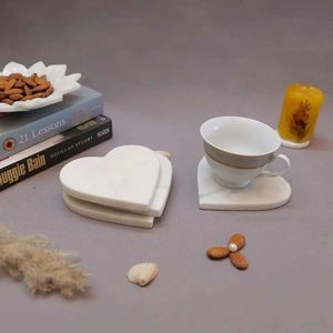 Posavasos de piedra con forma de corazón duraderos y elegantes, accesorios de panel de chapa y carbón - Product Image 4
