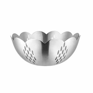 Frutero de Metal Pulido a Mano con Diseño de Corte, Forma Redondeada, para Catering, Cantinas, Bodas, Servidor de Alimentos - Product Image 3