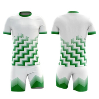 Uniforme de Fútbol para Hombre de Invierno de Alta Calidad y Bajo Precio, 100% Poliéster de Secado Rápido, Logotipo Personalizado, Nuevo Uniforme de Fútbol de Club Personalizado