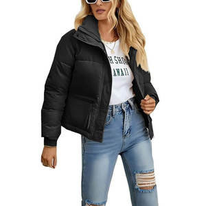 Veste matelassée courte pour femme d'hiver, manteau chaud matelassé avec col montant, vêtement d'extérieur léger, noir - Product Image 1