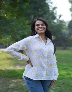 Camisa de Algodón con Estampado Floral y Botones Delanteros para Mujer, Corte Holgado, Transpirable, Informal, para Primavera/Verano, Trabajo, Color Amarillo, Mangas Largas - Product Image 1