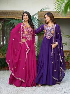 Heavy STAR Georgette Faux Fur Patrón único Bordado Stitch Hilo Secuencia TRABAJO Vestido largo/Salwar Suit Dupatta Party - Product Image 5