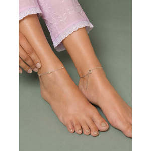 Compre Tobilleras/Payals de Plata 925 100% Auténtica para Mujeres y Niñas, Chapadas en Oro de 14K con una Bonita Piedra Principal de Diamante y Material de Primera Calidad - Product Image 3