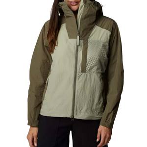 Venta al por mayor de fábrica, chaqueta cortavientos transpirable de manga larga con logotipo personalizado para mujer, nueva moda de nailon con relleno de algodón - Product Image 1