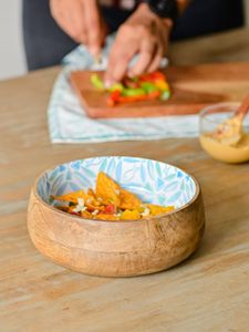 Cuenco de madera de mango natural con pegatina hecho a mano, diseño práctico ideal para vajilla, expositores de cocina y estilismo para el hogar - Product Image 6