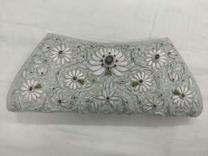 Monederos Zari bordados para mujer hechos de piedras semi gemas - Product Image 5