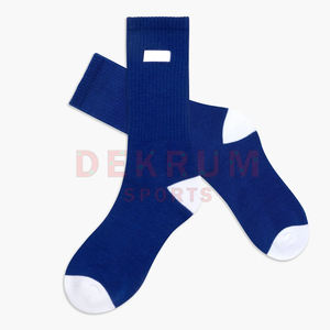 Lot de 10 paires de chaussettes pour hommes en coton 100 % de haute qualité, motif logo, noires, style décontracté et sportif, collection 2026, vente en gros, MOQ - Product Image 4