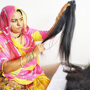 Cabello natural virgen sin procesar Paquetes rectos sedosos naturales peruanos Precio de fábrica al por mayor Cabello humano - Product Image 1