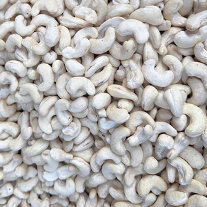 Vente flash : prix des noix de cajou Santigo Factory Cashew Kernel WW240 du Vietnam, prix raisonnable - Product Image 1