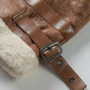 แจ็คเก็ตหนังวินเทจสีน้ำตาลอ่อนสำหรับผู้ชาย รุ่นขายดีที่สุดปี 2025 มีกระเป๋า 2 ข้าง บุด้วยขนแกะ ระบายอากาศได้ดี เหมาะสำหรับขี่มอเตอร์ไซค์ในฤดูหนาว - Product Image 6