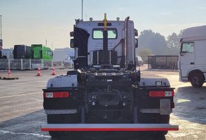 Camion neuf de haute qualité, de type C 520 8X4, type 26-55-S, personnalisation OEM/ODM, garantie de 3 ans, origine française, exportation - Product Image 5