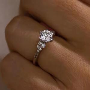 14K oro macizo corte redondo racimo diamante compromiso y anillo de bodas 1,30 CTW 6,5mm corte redondo laboratorio cultivado diamante - Product Image 3