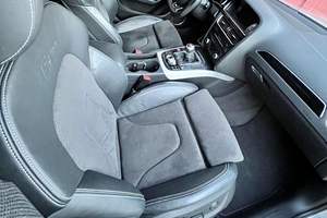 ใช้ LHD/RHD 2010 Audi A4 Avant 2.0T Quattro - Product Image 2