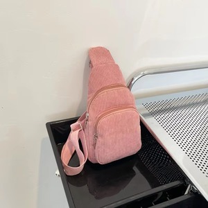 AKA al aire libre Cómodo bolso cruzado casual diseñador viaje acolchado tejido todos los días Festival asequible clásico bolso de mujer - Product Image 1