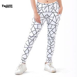Nouveau Legging de Sport 2026 Respirant et Uni pour Femme, Taille Haute, Style Décontracté, Effet Scrunch Butt, en Coton/Bambou - Product Image 1