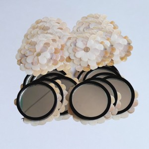 Espejo de nácar de MDF negro de nuevo diseño con incrustaciones de piedras preciosas para decoración del hogar con un tema de amor - Product Image 4