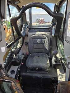 2022 TV450B Skid Steer Loader Mini Loader pour Case Puissance inégalée avec moteur robuste Composant de pompe à noyau de boîte de vitesses polyvalent - Product Image 5