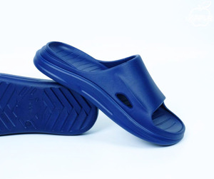 MG235 EVA, Zapatillas altas con punta cerrada para hombre y mujer, sandalias deslizantes de suela blanda, plataforma antideslizante, zapatos informales para el hogar importados de Tailandia - Product Image 6