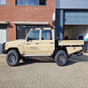 Pick-up 6x6 d'occasion sans accident, boîte manuelle, diesel, conduite à gauche, transmission intégrale, à vendre - Product Image 4