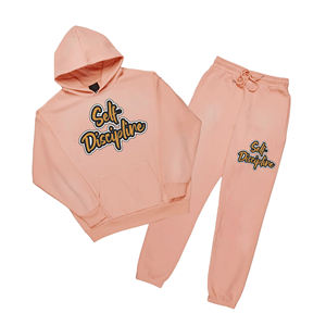 OME Service-Ensemble de survêtements en polaire de couleur rose avec sweat à capuche et pantalon de survêtement avec logo personnalisé sérigraphié et élégant - Product Image 3