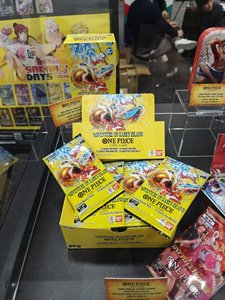 Compre la Caja Sellada Original Confident One_Pieces OP15-EB04 Adventure KAMIS Island Booster Box, Versión en Inglés, Papel Ecológico - Product Image 3
