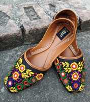 Dernières Chaussures Khussa Pakistanaises en Cuir Indien, Conçues sur Mesure, Légères, Antidérapantes, pour Femme, Idéales pour l'Extérieur, Faible MOQ